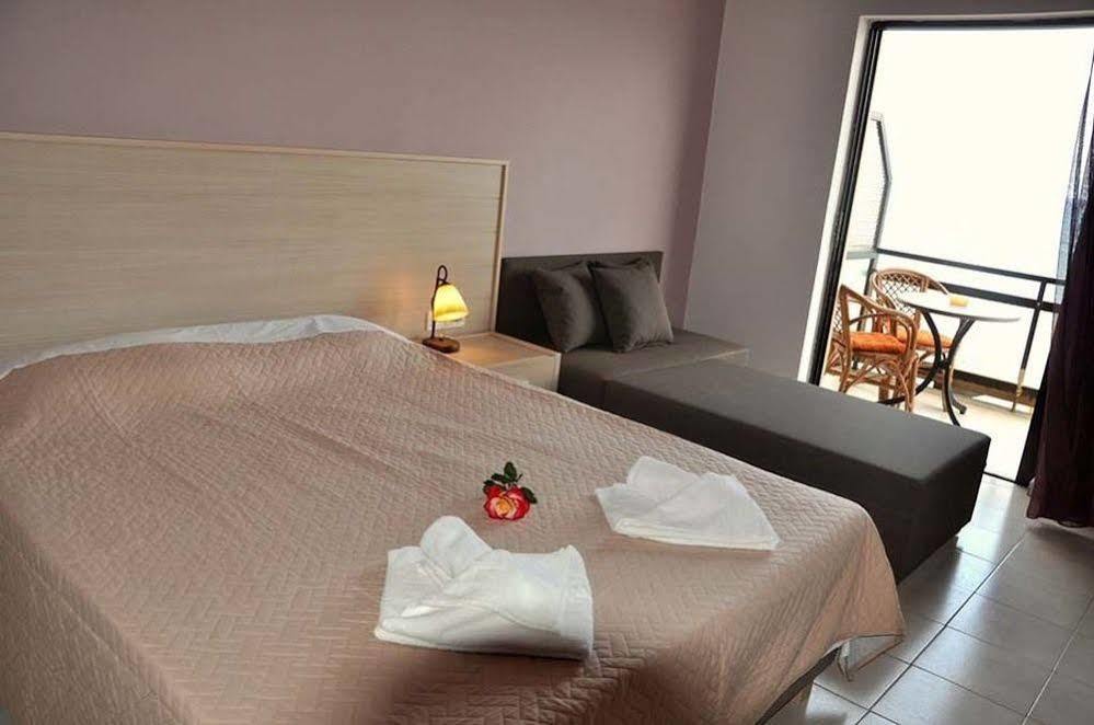 Akrogiali Kissamos Bagian luar foto